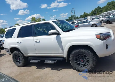 2022 Toyota 4Runner Sr5 Premium from USA, damaged, VIN JTENU5JR0N6048666